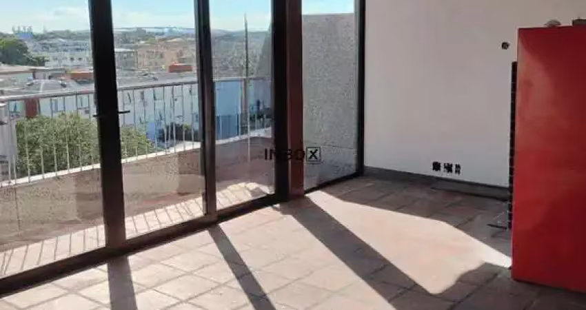 Sala comercial duplex com 180m², na av. banjamin cosntant