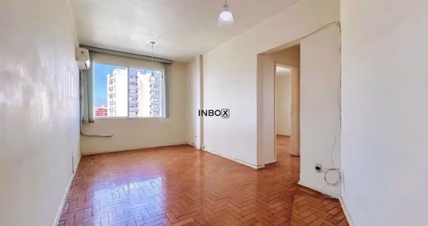 Apartamento 2 Dormitórios, 68m², com Vaga