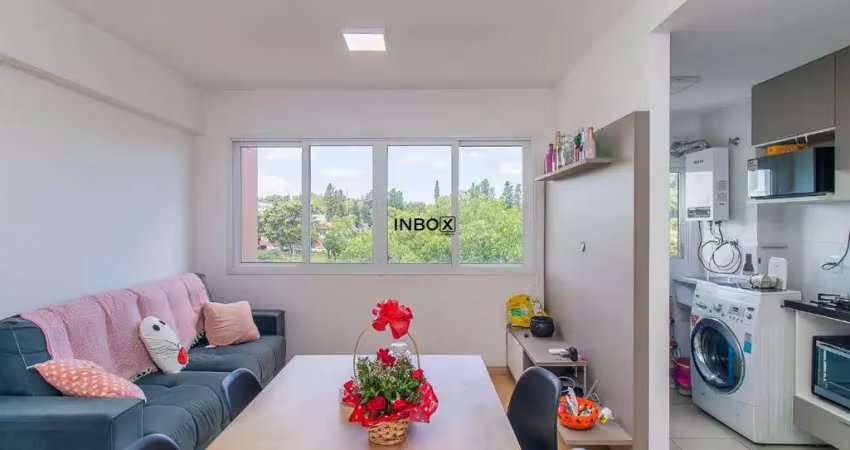 Apartamento com vista aberta, 2 dormitórios e vaga coberta
