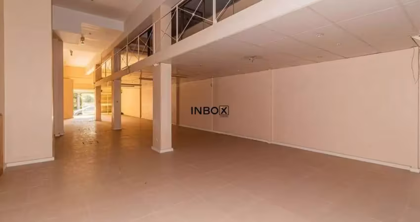 Excelente loja comercial com mezanino, 2 banheiros e 2 vagas