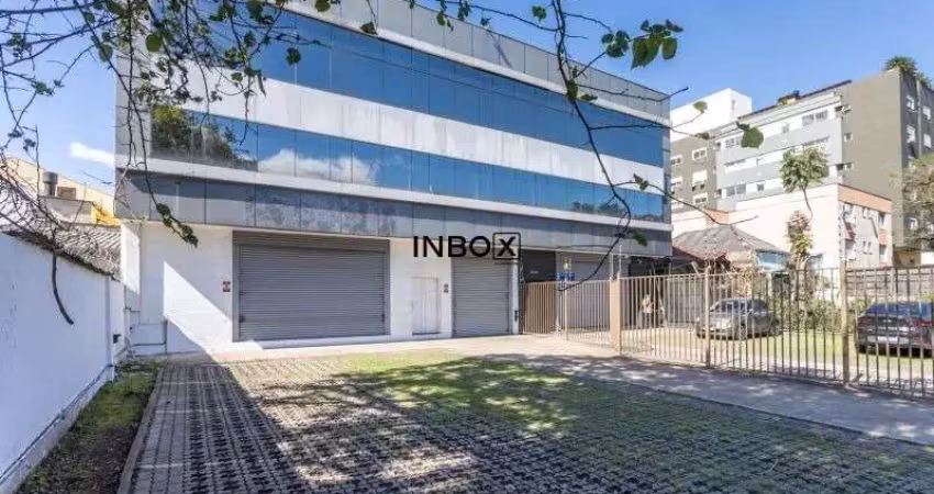 Loja ampla com 721m² para locação em localização estratégica