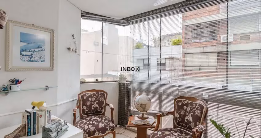 Apartamento 2 dormitórios com suíte, 01 vaga, no petrópolis porto alegre