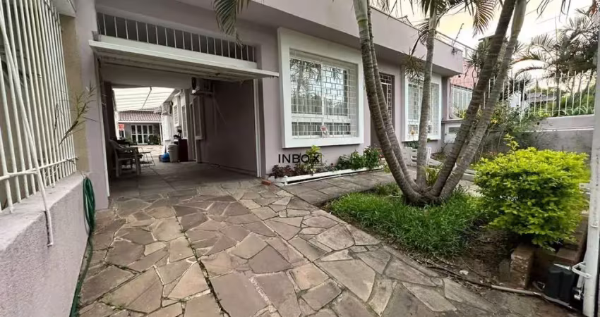 Casa 165m² com 3 quartos sendo 1 suítes 2 vagas no bairro morro santana, porto alegre.