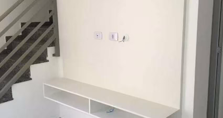 Sobrado para aluguel, 2 quartos, 2 suítes, 1 vaga, Vila Lúcia - São Paulo/SP