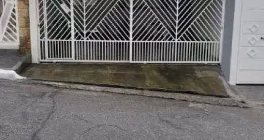 Sobrado à venda, 3 quartos, 1 suíte, 2 vagas, Vila Lúcia - São Paulo/SP