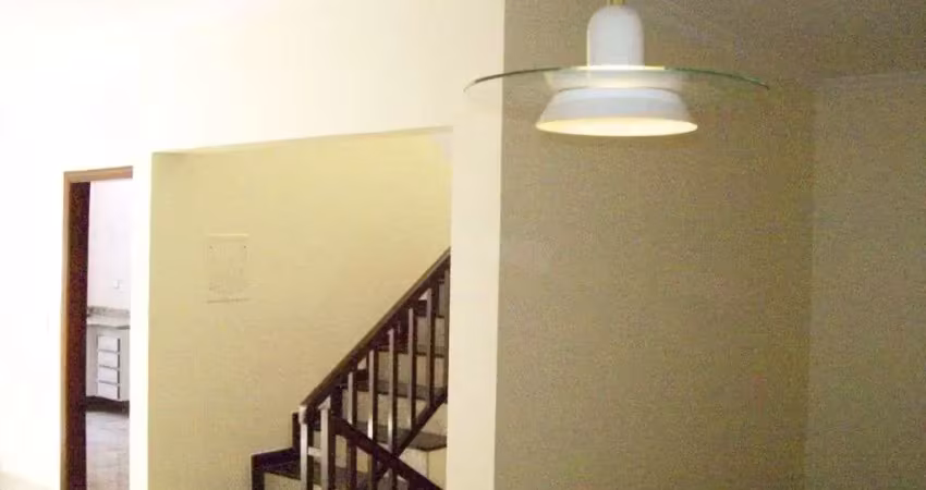 Sobrado à venda, 3 quartos, 1 suíte, 5 vagas, SITIO DA FIGUEIRA - São Paulo/SP