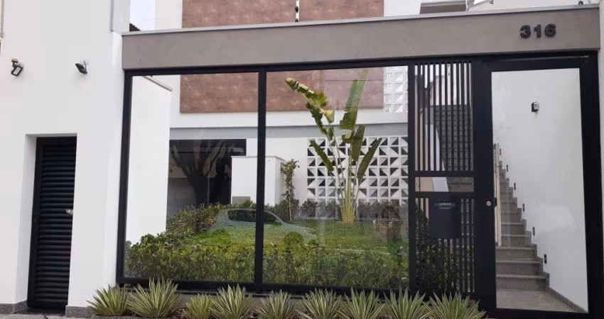 Sobrado à venda, 3 quartos, 1 suíte, 2 vagas, Vila Lúcia - São Paulo/SP