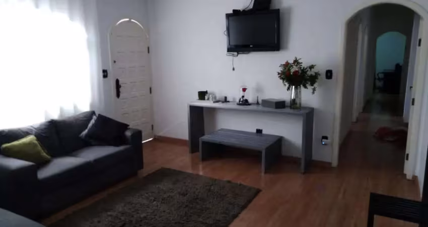 Casa à venda, 3 quartos, 1 suíte, 7 vagas, Vila Prudente (Zona Leste) - São Paulo/SP