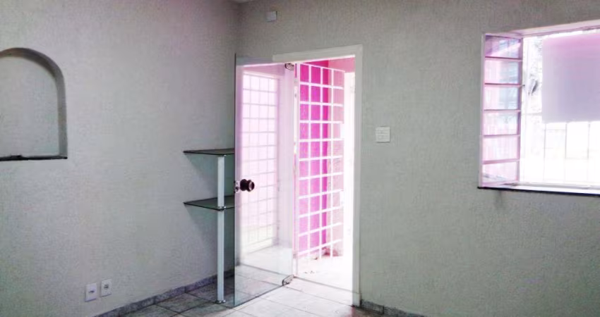 Casa para Venda em São Paulo, Sumaré, 2 dormitórios, 1 suíte, 3 banheiros, 2 vagas