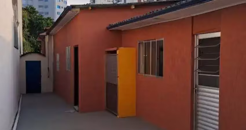 Casa para Venda em São Paulo, Vila Pompéia, 2 dormitórios, 3 banheiros, 1 vaga