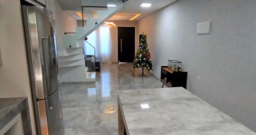 Casa Duplex semi mobiliado