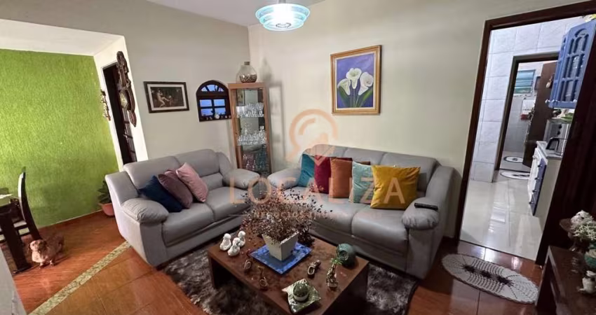 Casa térrea / Jardim Ismênia / 02 Dormitórios / 150m² / São José dos Campos