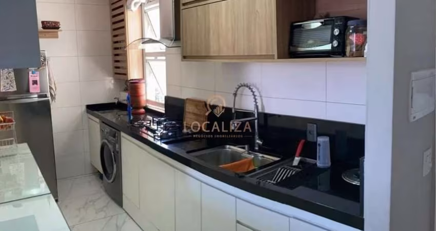 Apartamento /Condomínio Jardinatti/ 03 Dormitórios sendo 01 suíte/Jardim Sul/ 64m²/São José dos Campos