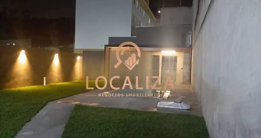 Imperdível! Edícula Casa à venda em São José dos Campos-SP, no Jardim Santa Júlia, 1 quarto, 1 suíte, 1 banheiro, 4 vagas, 42m²