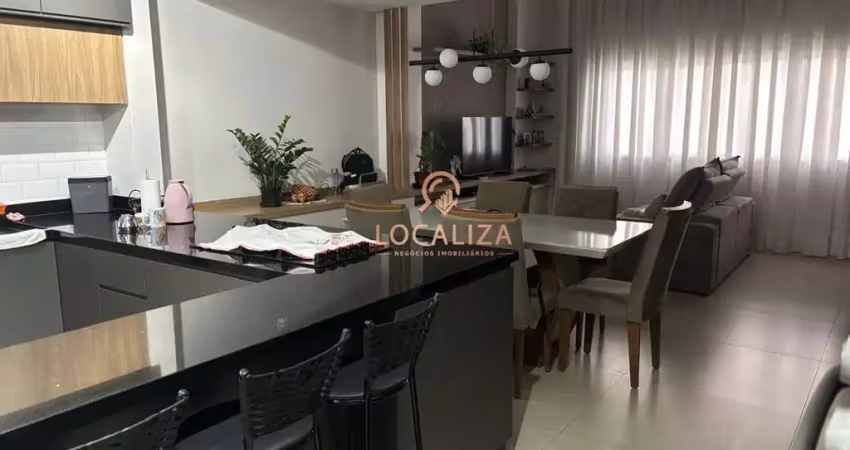 Imperdível! Casa à venda em Caçapava-SP, no Condomínio Terras do Vale, com 3 quartos, 1 suíte, 2 salas, 4 banheiros, 4 vagas de garagem e 160 m².