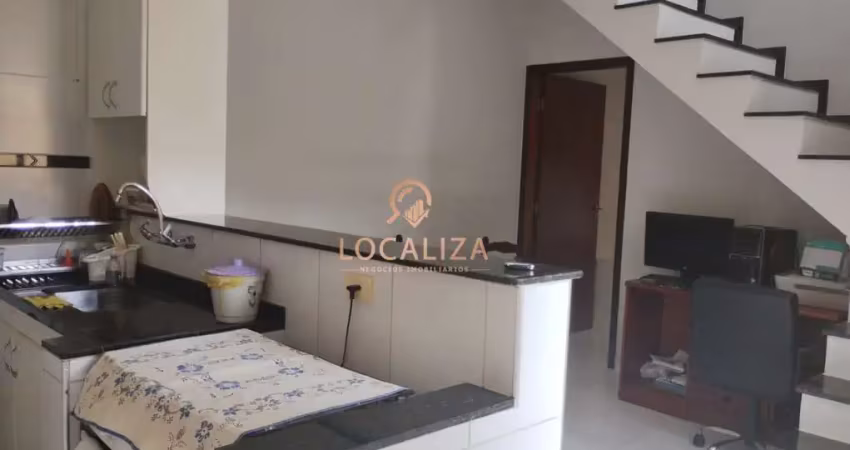 Casa Ampla / Conjunto Residencial Trinta e um de Março / 05 Dormitórios / 03 suítes / 170m² / São José dos Campos