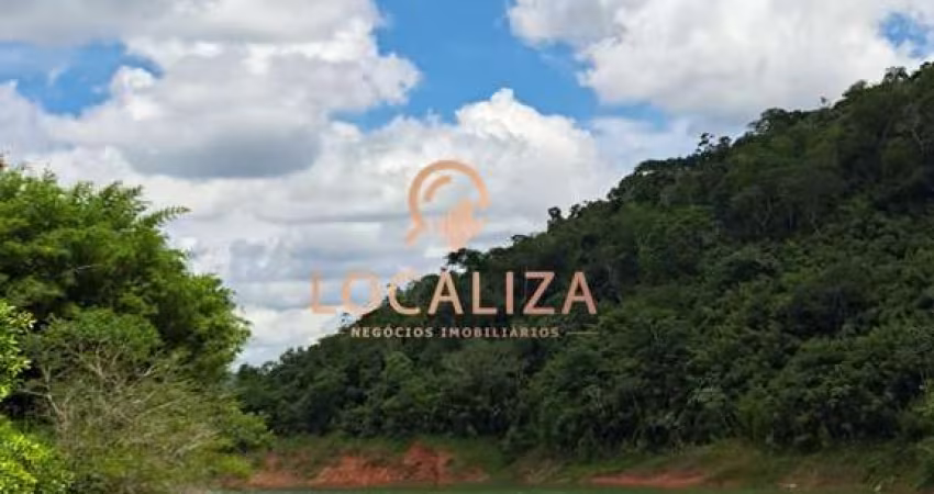 Chácara à venda em Santa Branca-SP com  20.050 M2.  de área no bairro Nome do bairro]