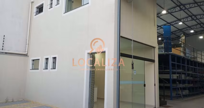 Venda / Galpão Comercial / Altos de Santana II / Escritório / 3 banheiros / Copa / 312m² de terreno / 372m² de construção/ Jacareí.
