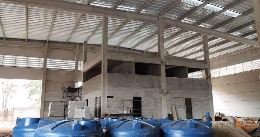 Barracão / Galpão / Depósito com 4 salas para alugar na Vila Galvão, Caçapava 