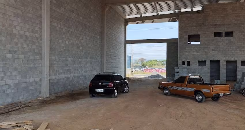 Barracão / Galpão / Depósito com 2 salas para alugar no Bairro do Grama, Caçapava 
