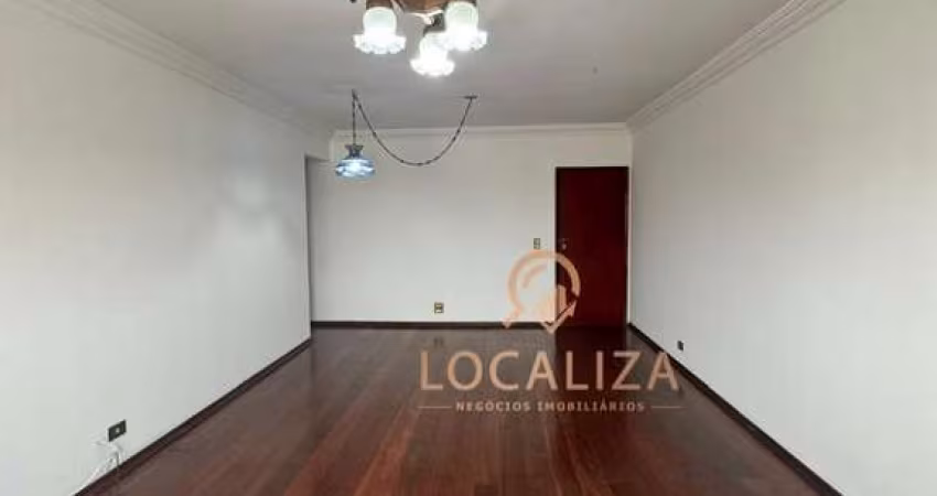 Apartamento à venda no Centro de São José dos Campos-SP: 3 quartos, 1 suíte, 1 sala, 1 vaga e 125,30 m² de área!