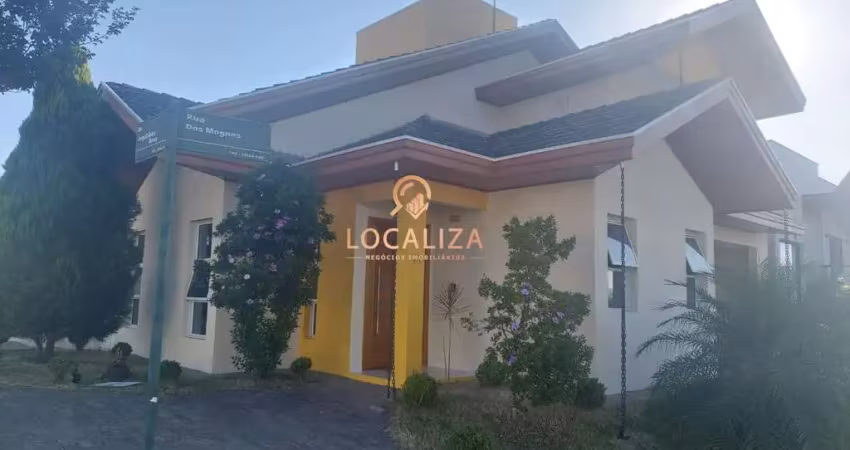 Imperdível: Casa à venda em Caçapava-SP, Condomínio Terras do Vale, 3 quartos, 2 suítes, 2 salas, 4 banheiros, 2 vagas, 216m².