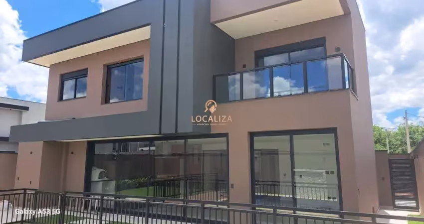 Imperdível! Casa de luxo em condomínio na cidade de cidade no Condomínio VIVANT com 4 quartos, 4 suítes, 3 salas, 5 vagas de garagem e 346m².