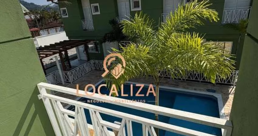 Imperdível! Casa à venda em Caraguatatuba-SP, Massaguaçu, 2 quartos, 1 suíte, 1 sala, 3 banheiros, 1 vaga, 106m².
