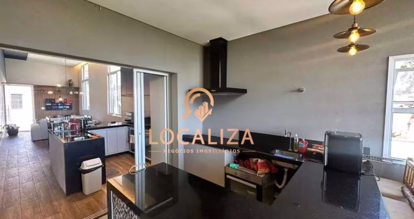 Casa Nova com 5 dormitórios e 3 suítes Jardim das Indústrias Área Construída 326m² São José dos campos