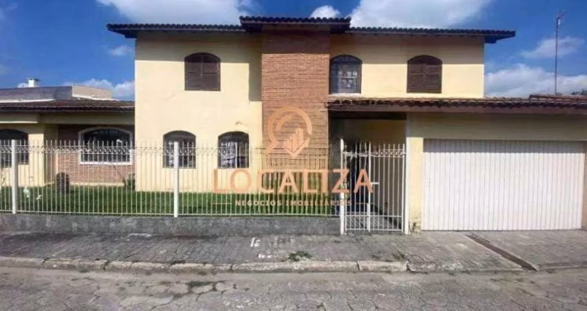 Casa / Jardim Siesta /  05Dormitórios /  02 suíte / 06 vagas / 320m²AC / 750m²TE - Jacareí - SP.