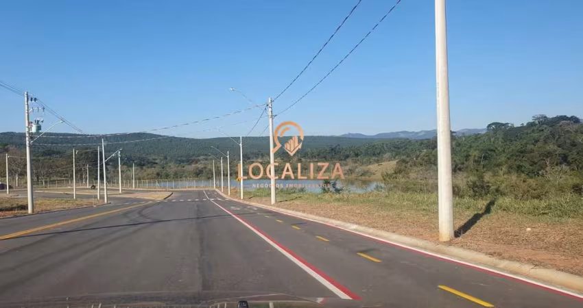 Terreno em condomínio /Borda do Lago/ Borda da Mata/ 660m² / Caçapava