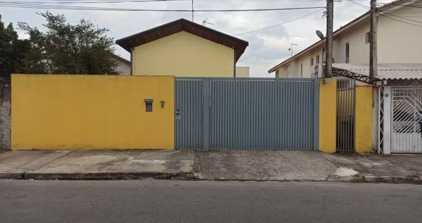 Sobrado em condomínio fechado / Residencial União / 02 dormitórios / 58 m² de construção / São José dos Campos