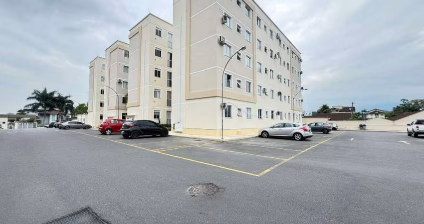 Apartamento com 02 quartos para Alugar no Vila Nova