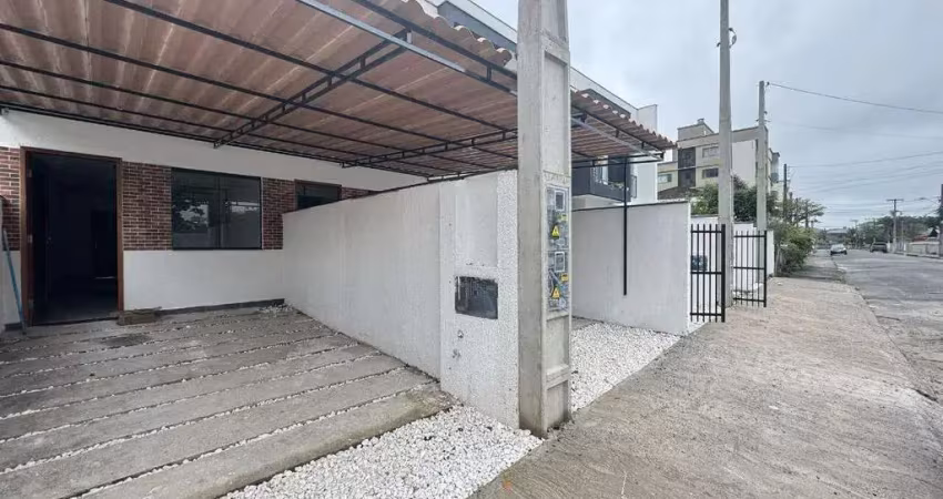 Casa com 2 quartos para alugar na Rua Affonso Baumer, 73, Costa e Silva, Joinville
