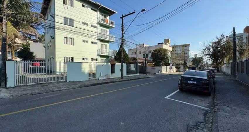 Apartamento com 2 quartos para alugar na Rua Iguaçu, 562, Santo Antônio, Joinville