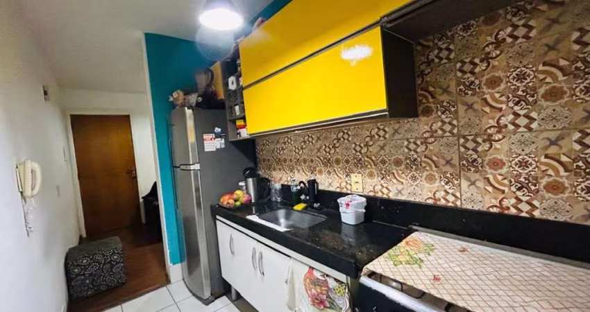 Apartamento com 2 Quartos e Suíte na Colina de Laranjeiras