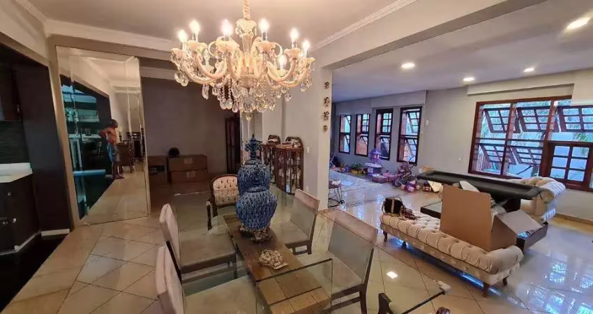 Casa com 5 quartos, 750m², à venda em Campinas, Jardim Paraíso