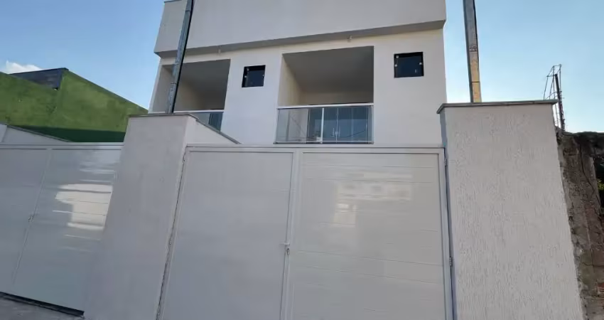 Casa duplex, condomínio, 2 suítes,  primeira ocupação