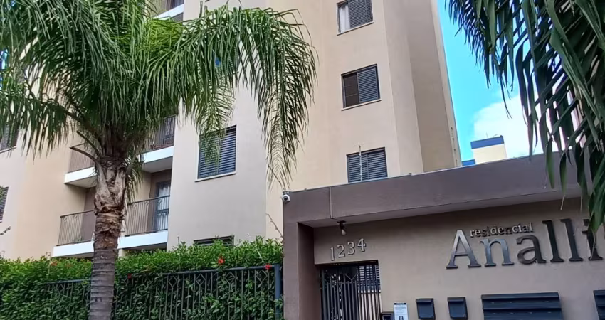 Apartamento à venda no Centro - Próximo da Santa Casa.