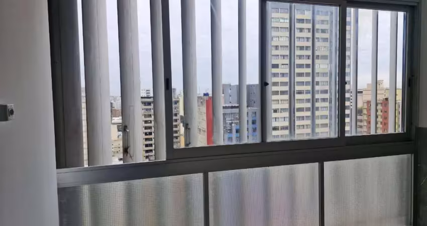 Kitnet / Stúdio à venda na Rua dos Guajajaras, Centro, Belo Horizonte