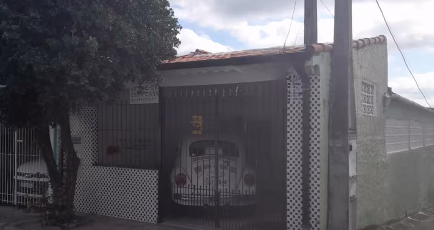 Terreno com 2 casas disponível para venda em Jacarei