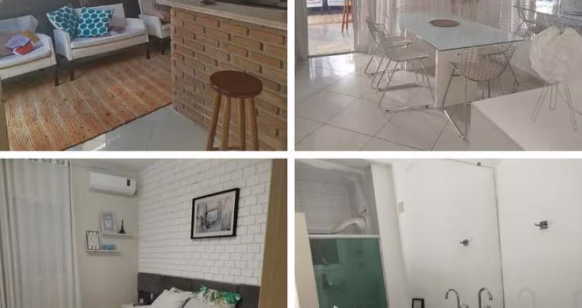 Sobrado no Condomíno das Palmeiras.