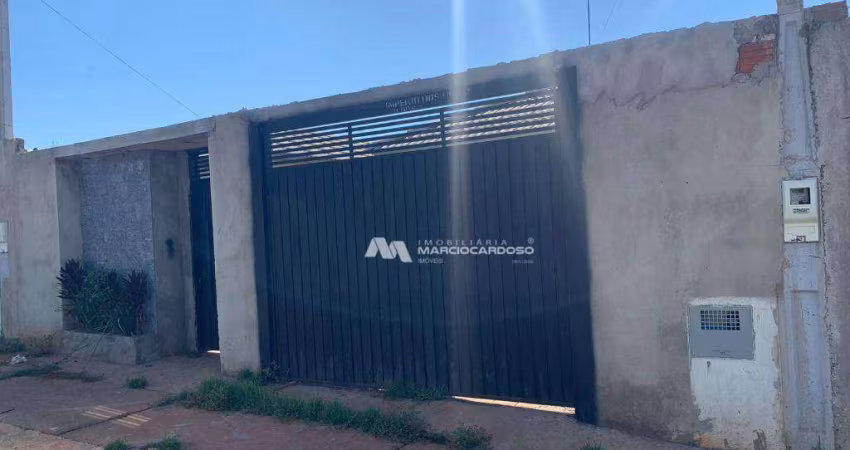 Casa com 2 dormitórios à venda, 44 m² por R$ 200.000,00 - Centro - Cedral/SP