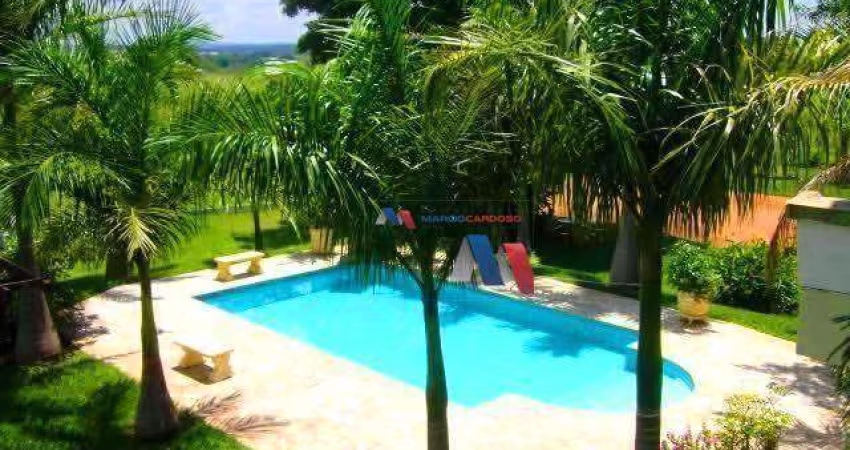 Chácara com 3 dormitórios à venda, 4000 m² por R$ 550.000,00 - Estância São Carlos - Guapiaçu/SP