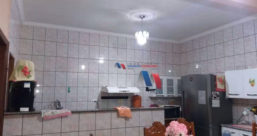 Casa com 3 dormitórios à venda, 200 m² por R$ 300.000,00 - Parque Jaguaré - São José do Rio Preto/SP