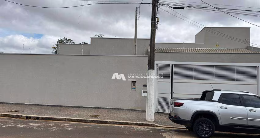 Casa com 3 dormitórios à venda, 200 m² por R$ 680.000,00 - Parque Residencial Cambuí - São José do Rio Preto/SP