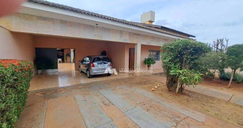 Casa com 3 dormitórios para alugar, 242 m² por R$ 11.280,00/mês - Jardim Morumbi - São José do Rio Preto/SP