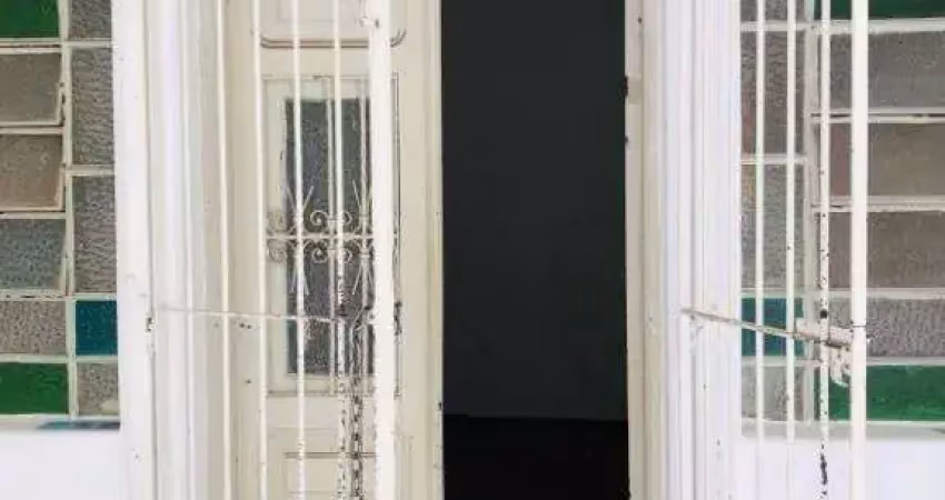 Casa com 3 quartos para alugar no Cambuí, Campinas 