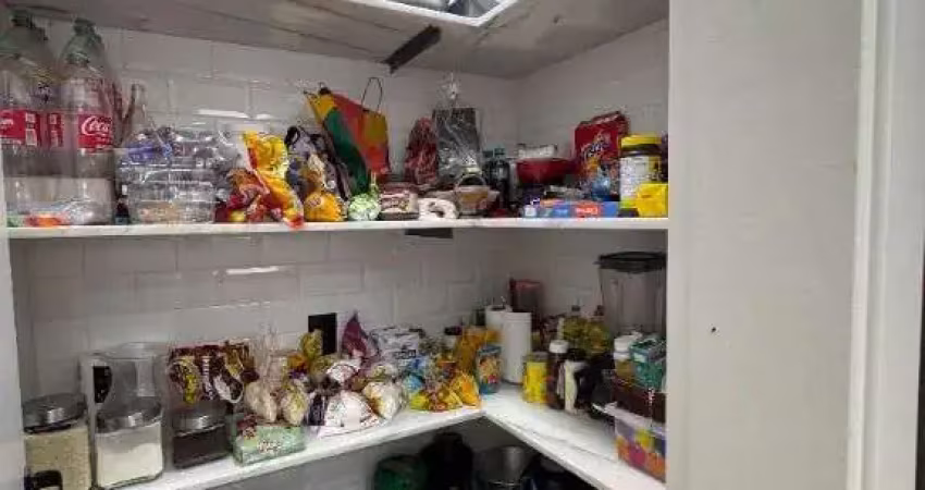 Casa em condomínio fechado com 3 quartos para alugar no Roncáglia, Valinhos 