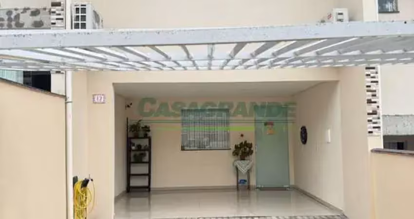 Casa com 2 quartos à venda no Velha, Blumenau 
